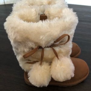 Size 11 Toddler Girl Fur Brown Boots